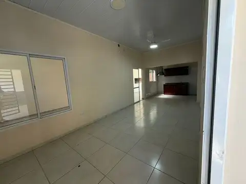 Casa en Alquiler de 3 dormitorios
