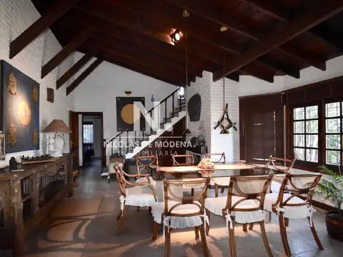 Casa 5 ambientes con 3 baños