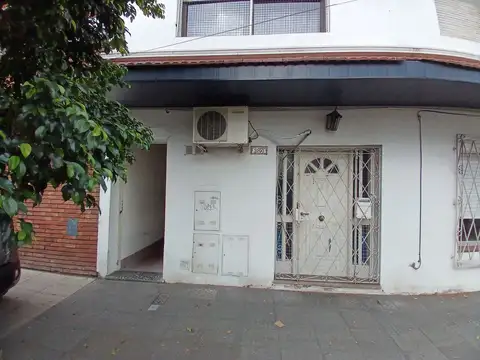 Tres de Febrero 3200, Piso PB