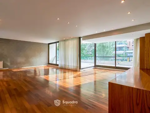 VENTA | PERMUTA - Departamento 3 dormitorios, balcón, patio y doble cochera - Refinerias, Rosario.