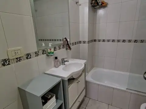 Departamento en Venta en Villa del Parque, USD 79.500