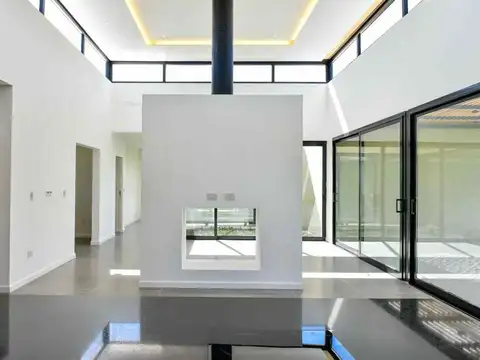 Casa en Venta 1 año