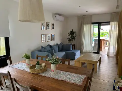 Casa en Alquiler Temporal en Bella Vista, USD 3.700