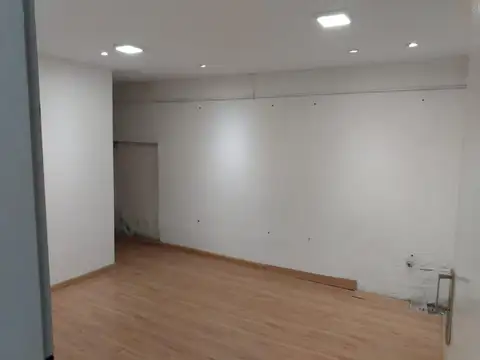 Galpon en Alquiler 12  mts Frente