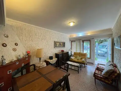 Depto Tipo Casa en Venta de 4 ambientes