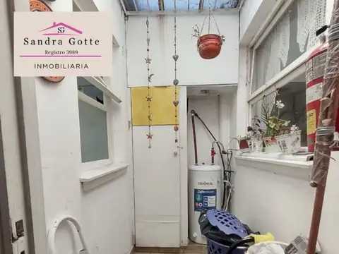 EN VENTA, Chalet de 4 ambientes con garage. Zona Chauvin, Mar del Plata