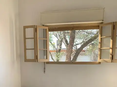 Depto Tipo Casa en Venta 36 años