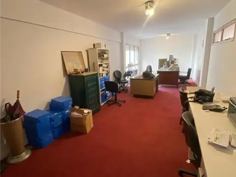 Oficina en Venta 50 años