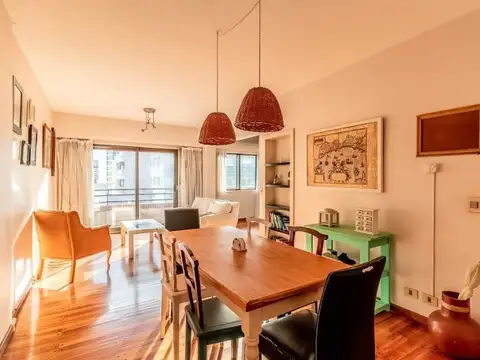 Venta. Apto Crédito. Piso 4 Ambientes con Dependencia. Piso Alto. Vista Abierta. Cochera