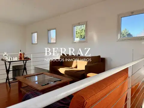 Casa 5 ambientes con 4 baños