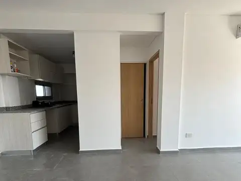 DEPARTAMENTO 2 AMBIENTES A ESTRENAR CON COCHERA CUBIERTA