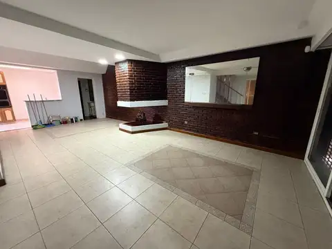 JOSE PEDRO VARELA 4400