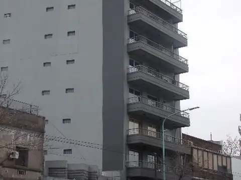 Av Triunvirato 3200, Piso 9