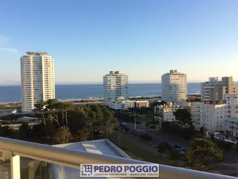 Ave Roosevelt Y San Remo