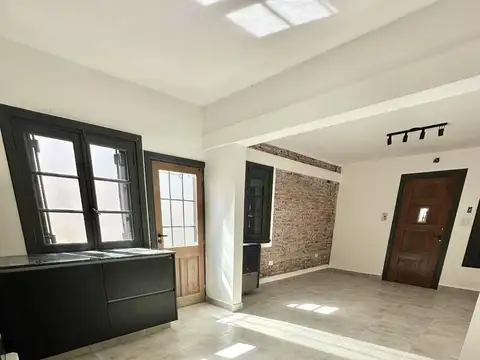 PH de cuatro ambientes al frente con patio, Chacabuco 4000, Nueva Pompeya, Mar del Plata