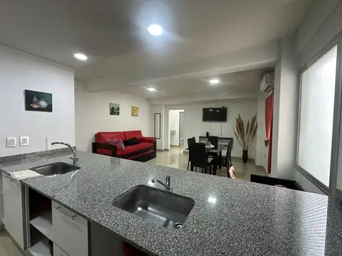 Macrocentro. Perdernera 200