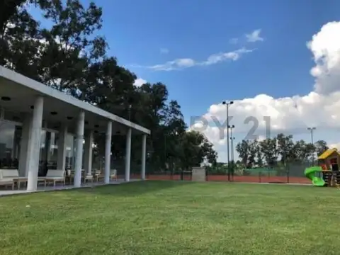 Casa en Venta en Pilar del Este - Santa Emilia, USD 30.000