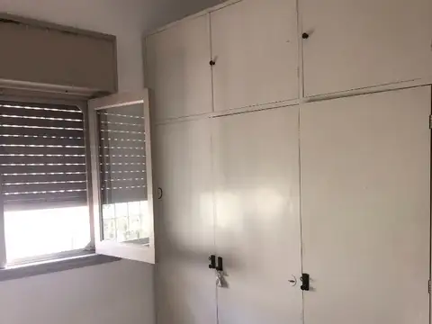 Depto Tipo Casa en Venta en Villa Luzuriaga, USD 82.000