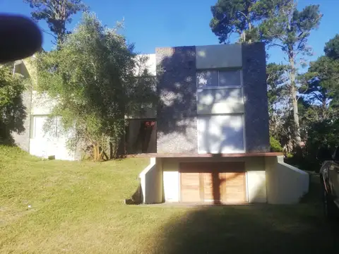 CASA 3 HABITACIONES ,ZONA GOLF