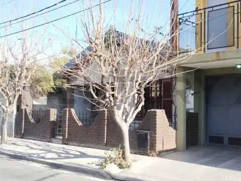 CASA MÁS DOS DEPARTAMENTOS SAN RAFAEL