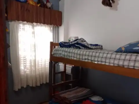 Casa 3 ambientes con 2 baños