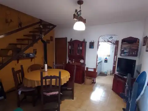 Calle 93. Esquina 4. UP 1 Mar Del Tuyu