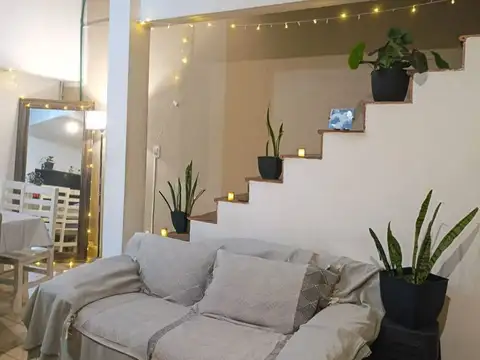Depto Tipo Casa en Venta de 2 dormitorios