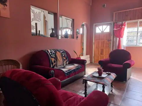 Depto Tipo Casa en Venta en Gonzalez Catan, USD 100.000