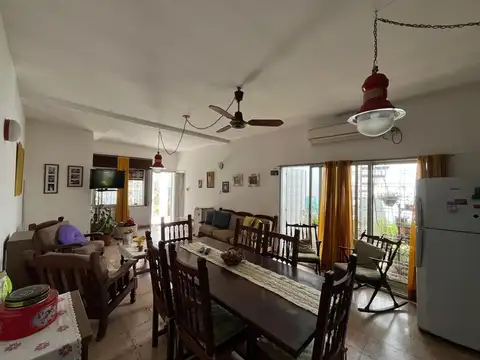 Ángel Fausto Ávalos 800