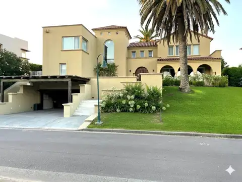 Venta casa 8 Ambientes La Reserva Cardales