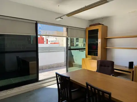 VENTA OFICINA BELGRANO CON COCHERA