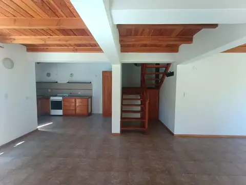 Depto Tipo Casa en Alquiler en San Carlos De Bariloche, $ 1.350.000