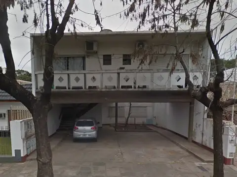 Bonito monoam al fte con balcón.  *SIN EXPENSAS*. COCHERA OPCIONAL APTO PROFESIONAL