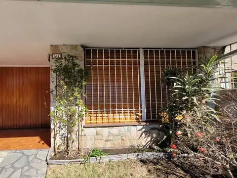 Depto Tipo Casa en Venta de 4 ambientes