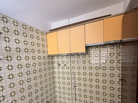 Departamento en Alquiler en Recoleta, $ 550.000