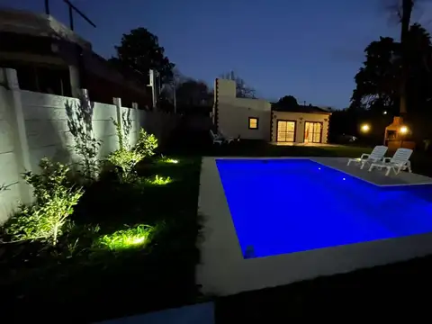 Casa quinta con pileta en General Rodríguez