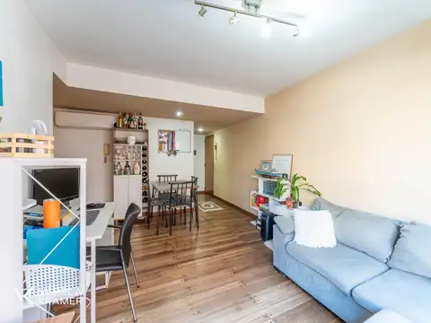 Departamento en Venta en San Isidro Vias / Rolon, USD 98.000