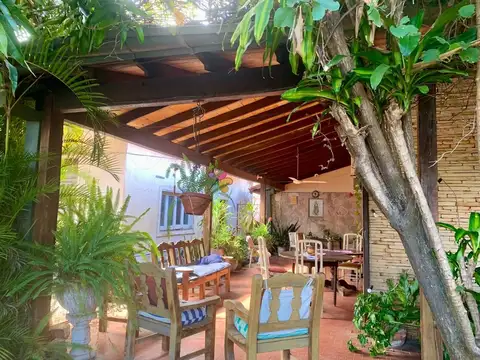 Casa en Venta de 6 dormitorios