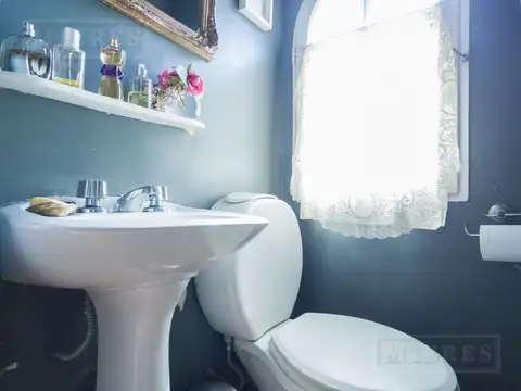 Casa en Alquiler Temporal con 2 cocheras