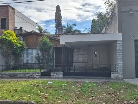 Mr. Ross 444 - EXCELENTE INMUEBLE A RECICLAR 