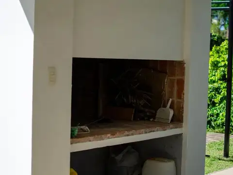 Casa en Venta en Pueblo Esther, USD 156.000