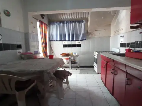 Depto Tipo Casa en Venta de 5 ambientes