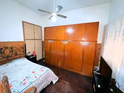 Departamento en Venta 3 amb PB. con patio en Lanús Oeste