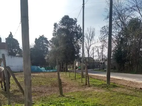 Terreno en Venta en Campana, USD 35.000