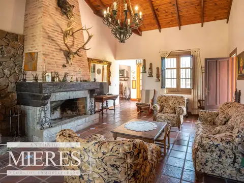 camino vecinal con acceso