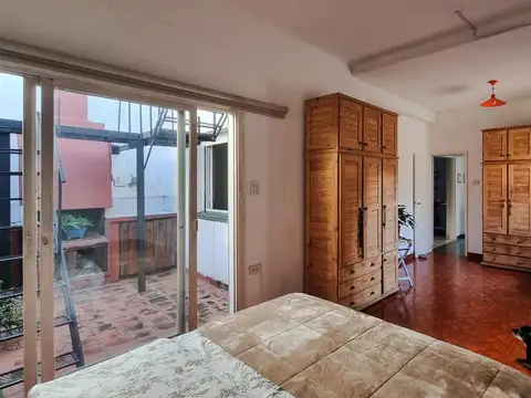 Depto Tipo Casa 5 ambientes con 2 baños
