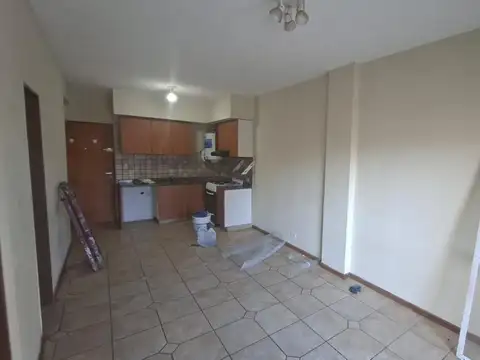 Departamento en Alquiler en Santos Lugares, $ 450.000