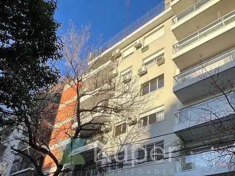 Semipiso de 4 ambientes, en Venta en Belgrano R, Apto crédito hipotecario.