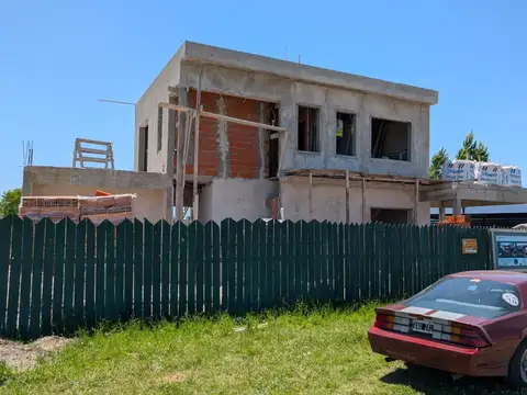 Casa en Country La Alameda Canning financiación