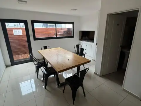 Obispo Trejo 1100, Piso 7